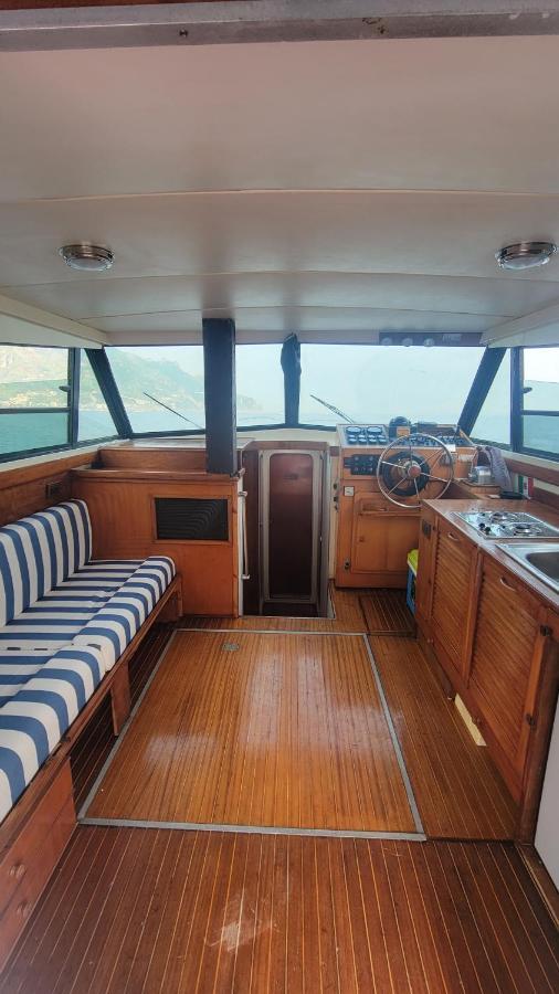 Salerno Yacht 호텔 외부 사진